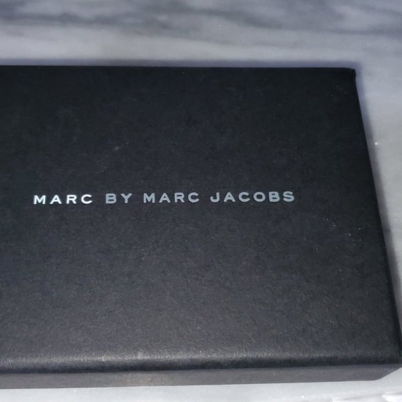 Marc by Marc Jacobs Leather Wrap Bracelet - Picture 5 of 6